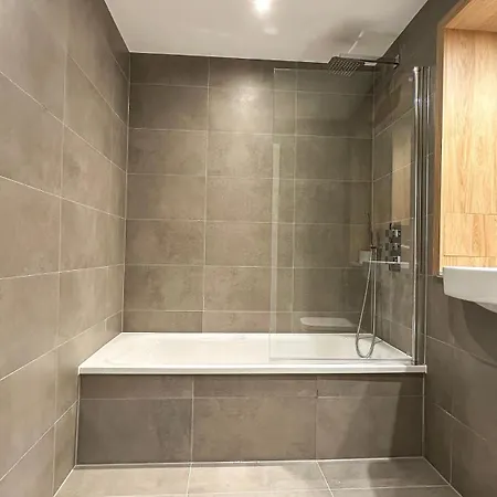 Duplex 3Bed 3Bath Modern Fast Wifi - Luxurylondonstays Экстерьер фото