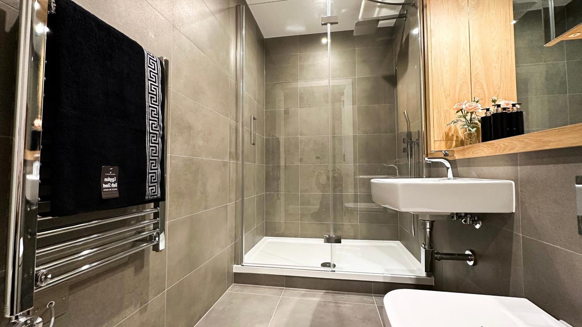 Duplex 3bed 3bath Modern Fast Wifi - Luxurylondonstays Апартаменты Лондон
