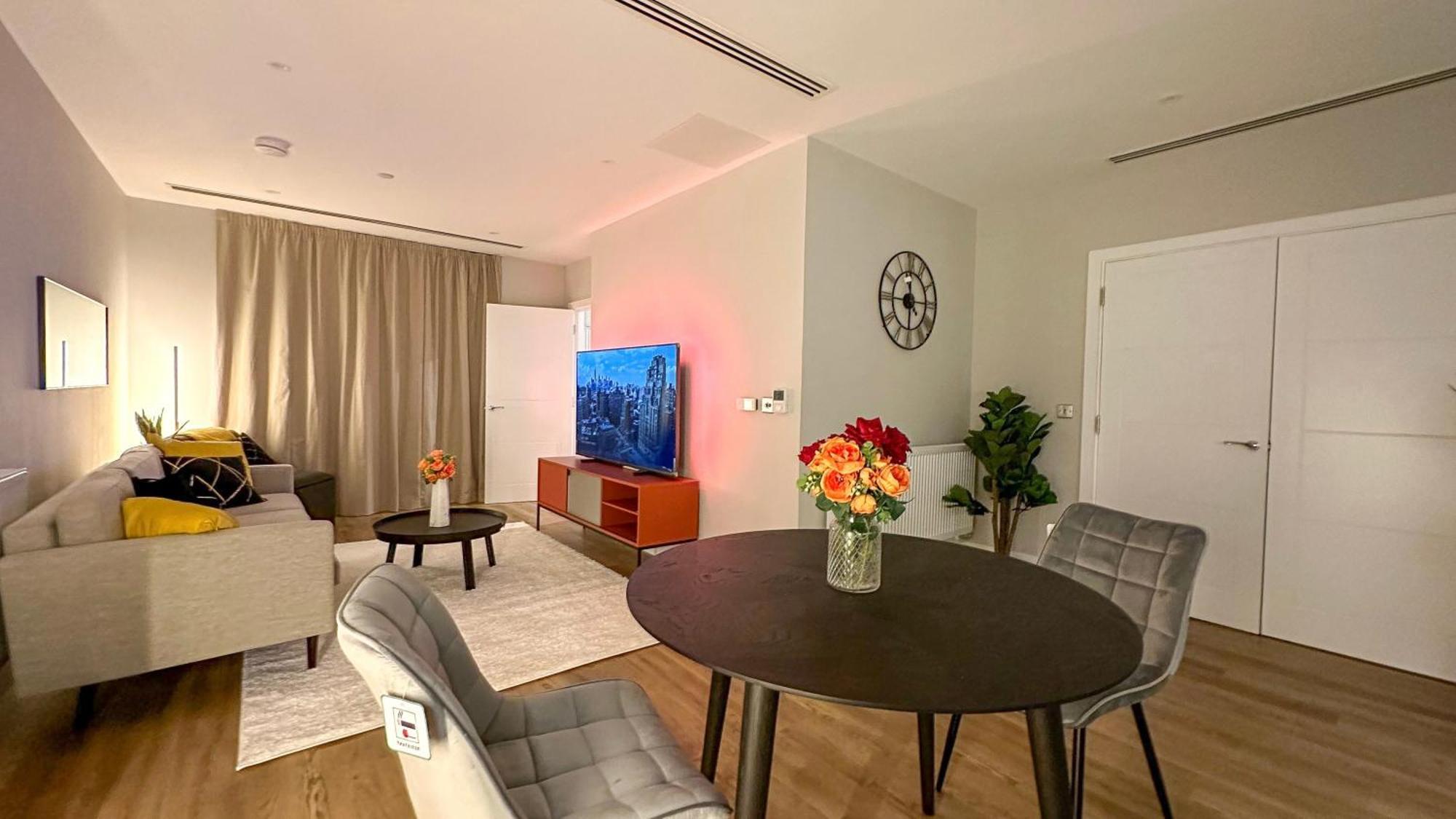 Апартаменты Duplex 3bed 3bath Modern Fast Wifi - Luxurylondonstays